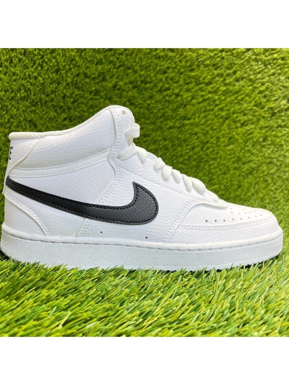 Nike Court Vision Mid NN Mens Size 6 White Black Athletic Leather Shoes Sneakers